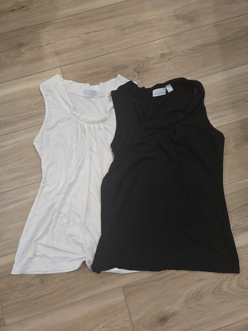 New York & Company Black and White Scoop-Neck Tank Tops